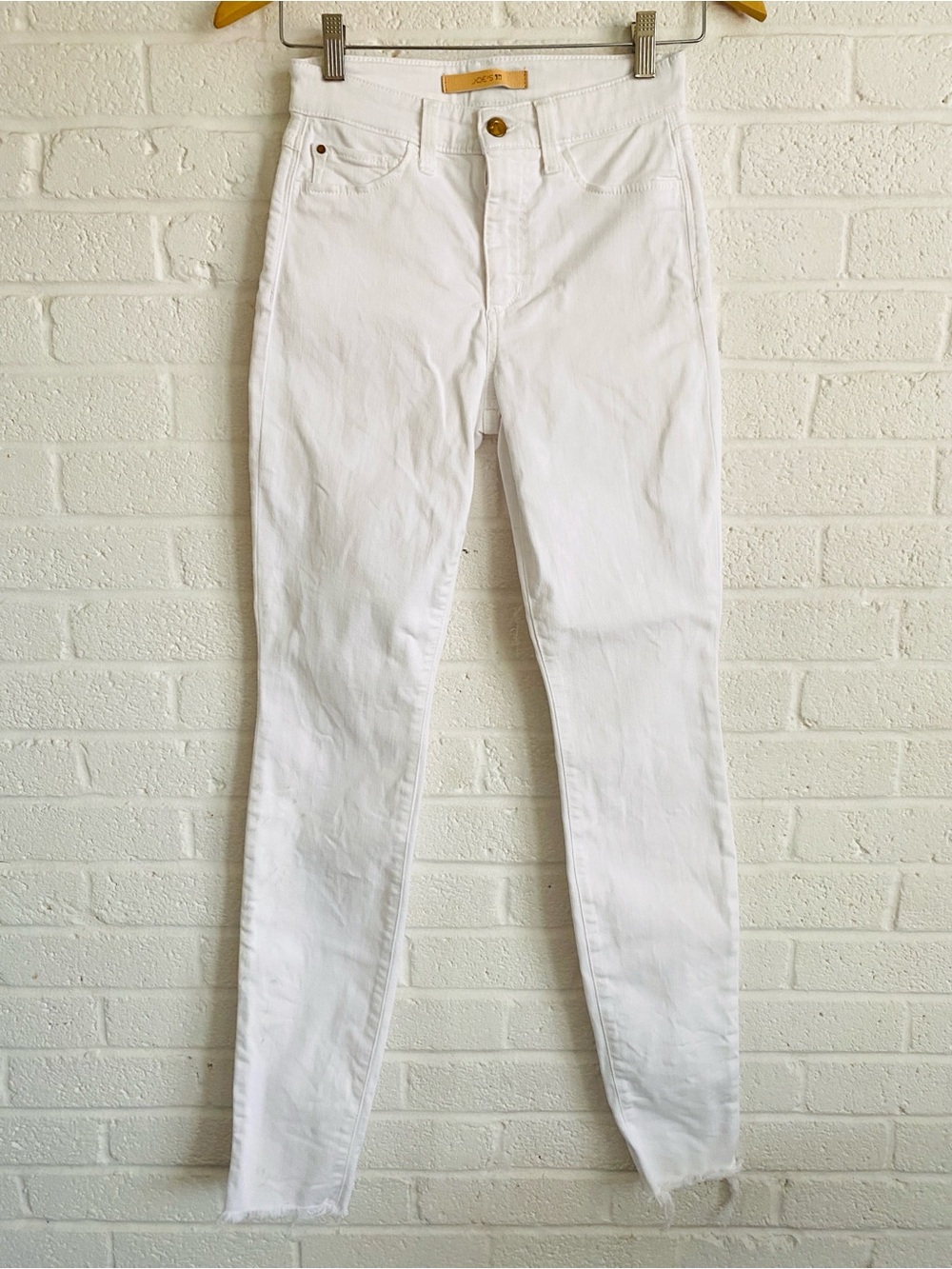 Joe's Jeans Charlie White Denim Ankle High-Rise Skinny Frayed Hem W25